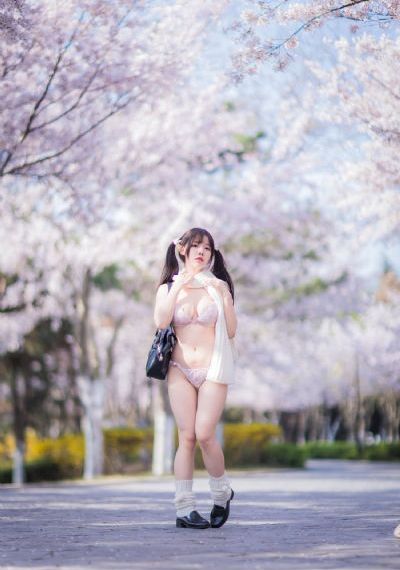 99热还里只有精品国产_BD英语手机免费观看完整