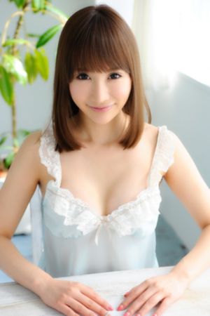 欧美女装品牌排名_1080P免费在线观看
